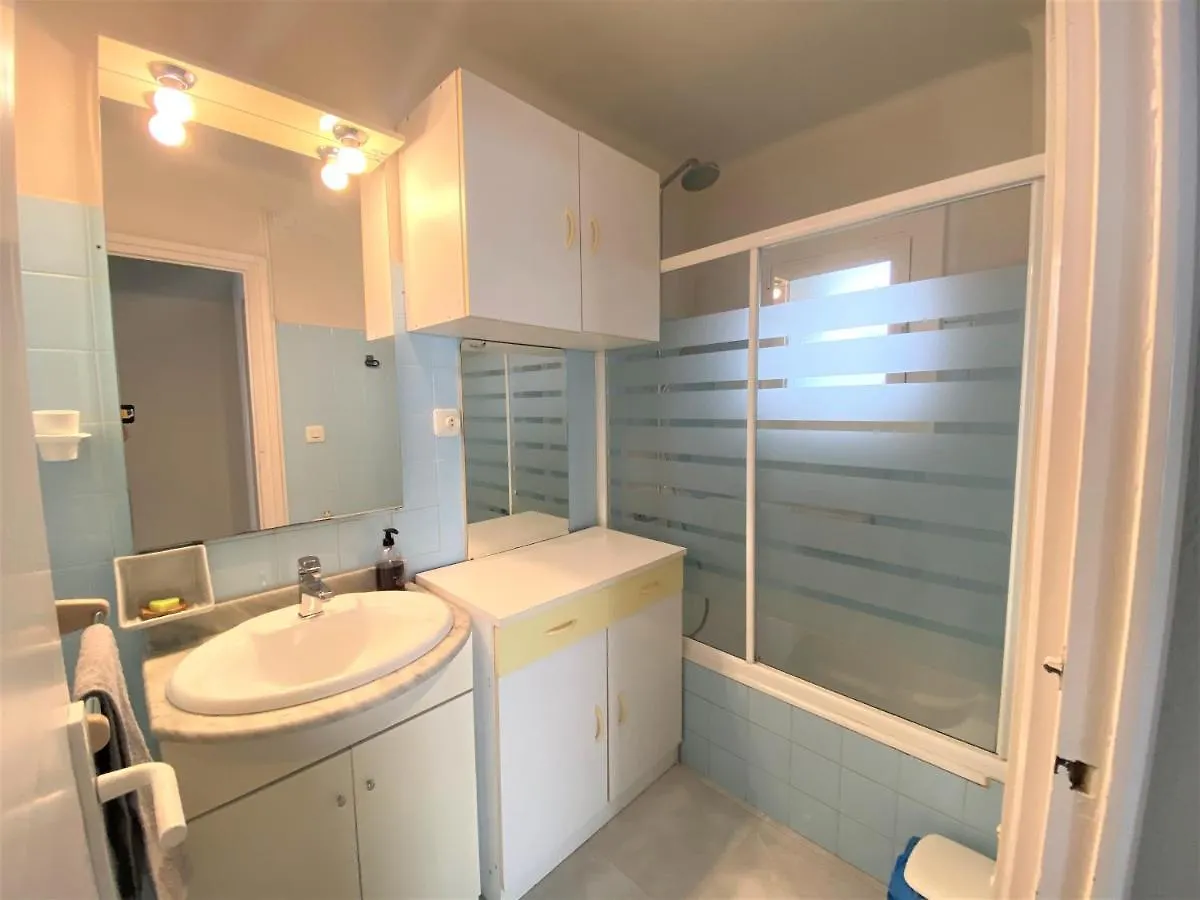 Beautiful Apartment Close To The Beach In Roses